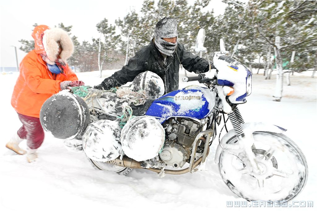 风雪渔家人 2021.1.7  宋林继 18806311616  山东威海 那香海海滨 dsc_10