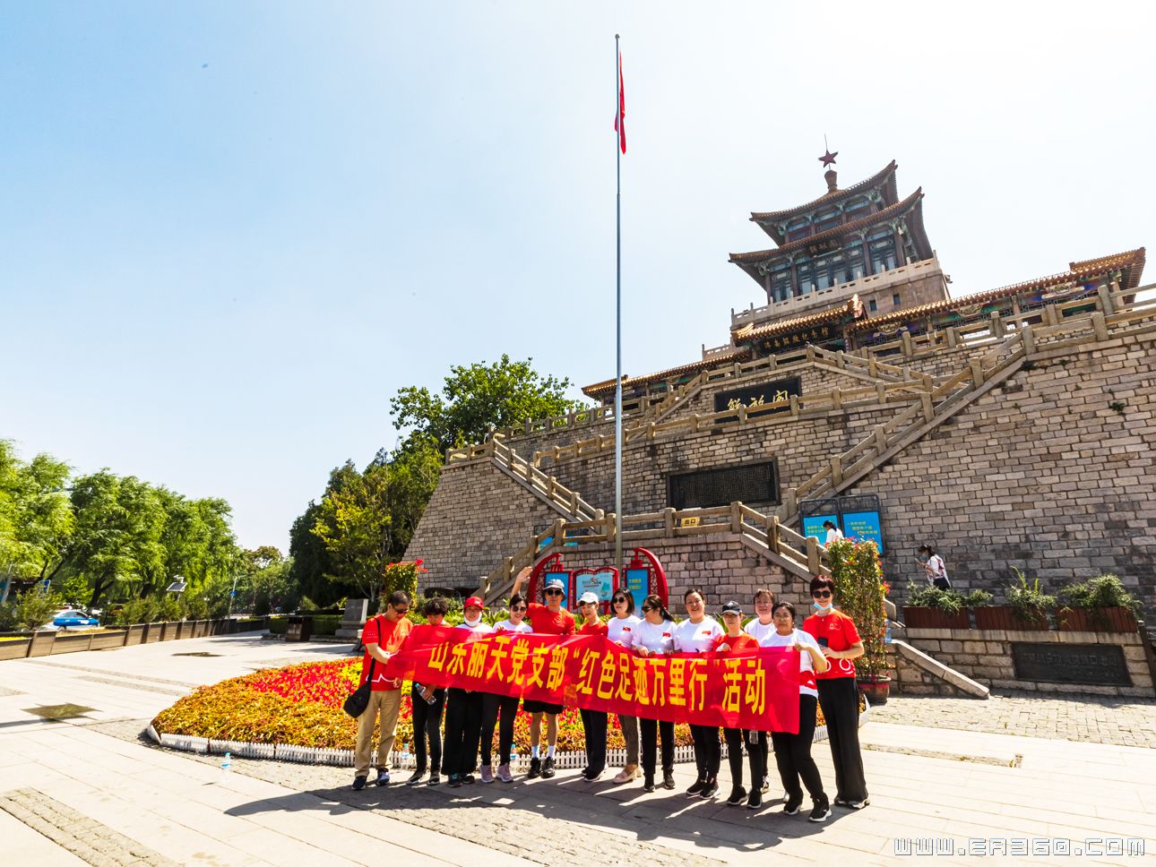 《追寻红色足迹》 百年党庆前夕，山东丽天党支部红色足迹万里行活动纪实 。拍于2021年6月4日 王海