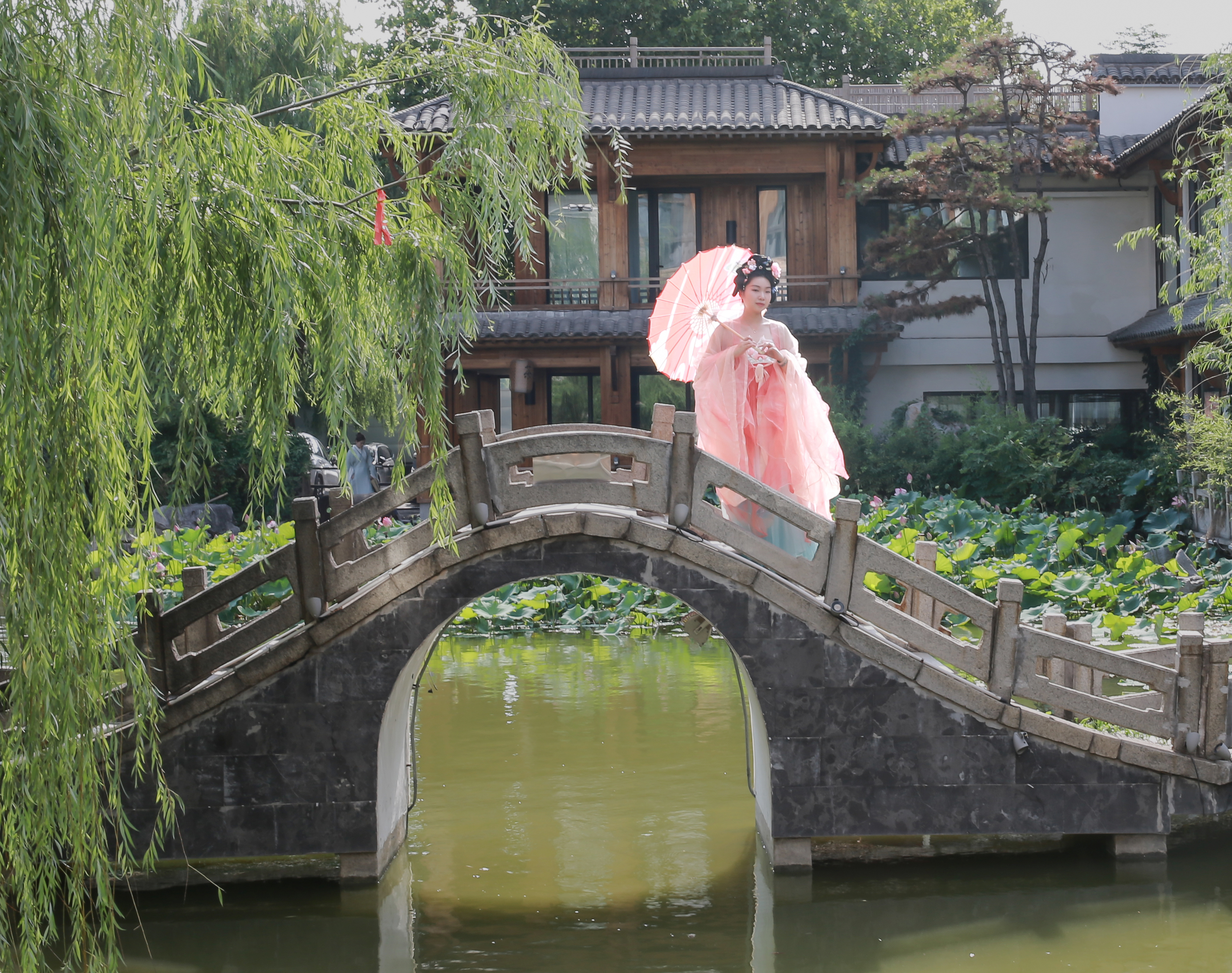《古桥仙影》.jpg