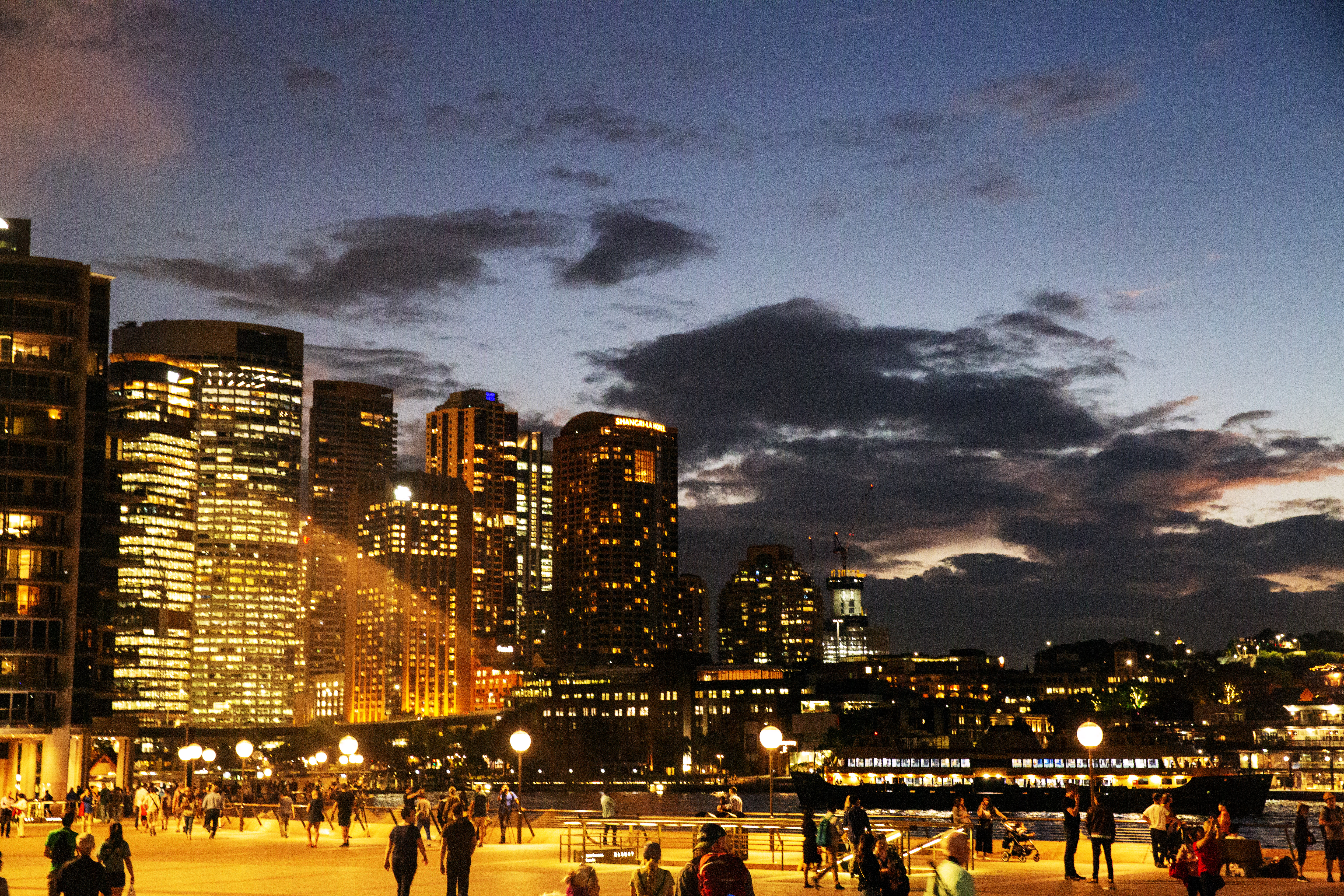 _J8A2660 =2 《悉尼市夜景》.jpg
