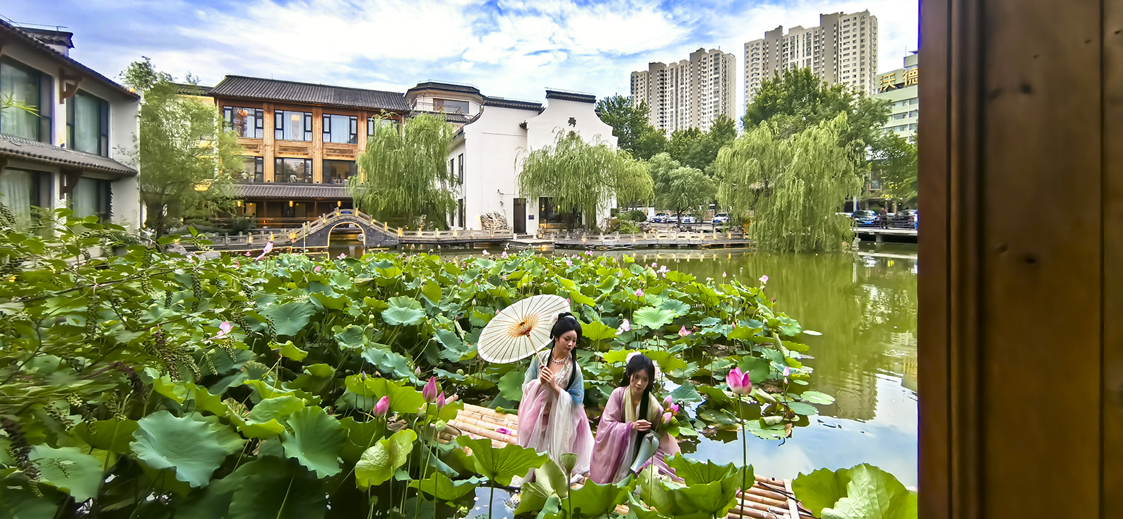 莲塘双姝，旧景新辉