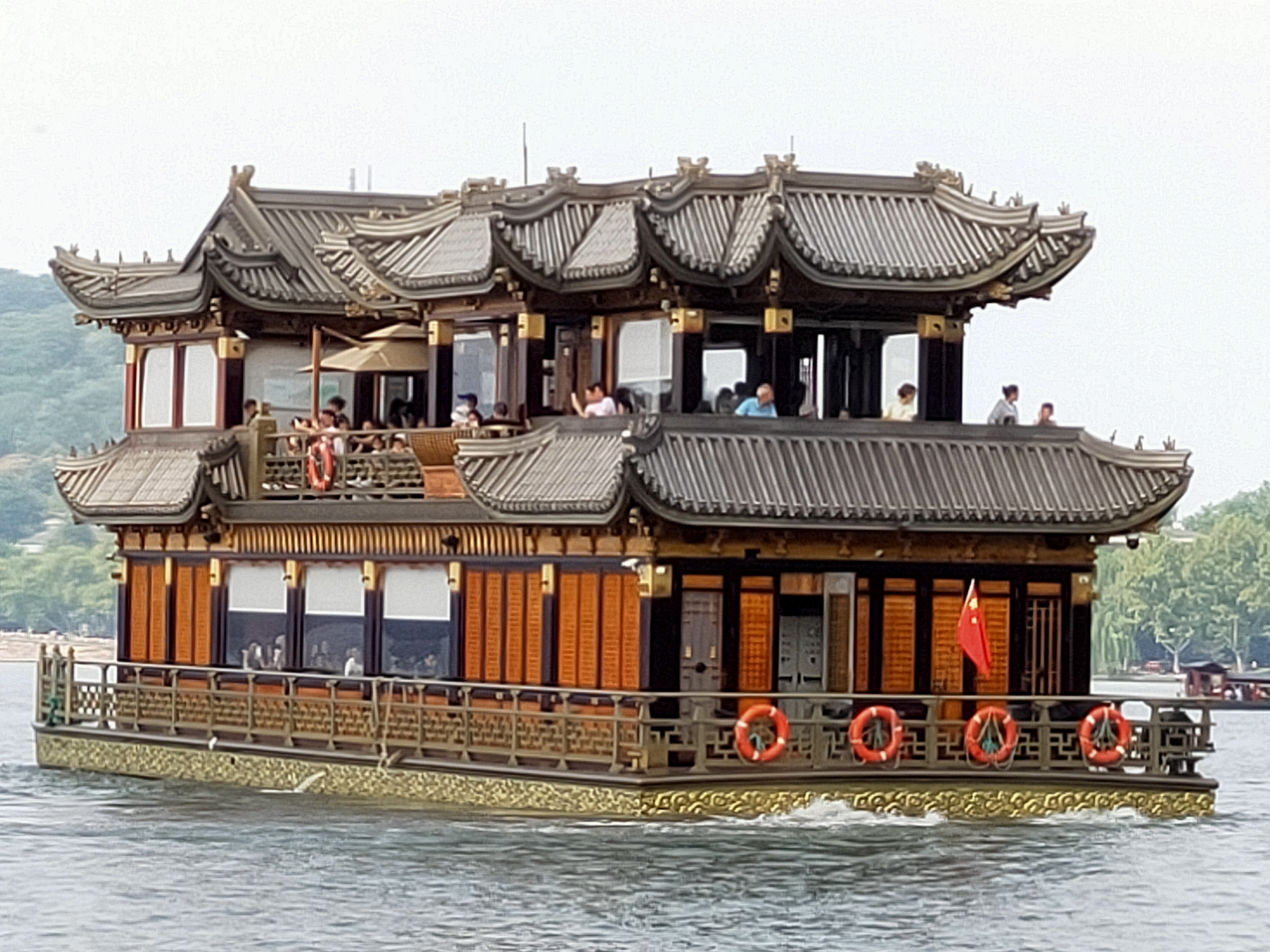 西湖游船 (2).jpg