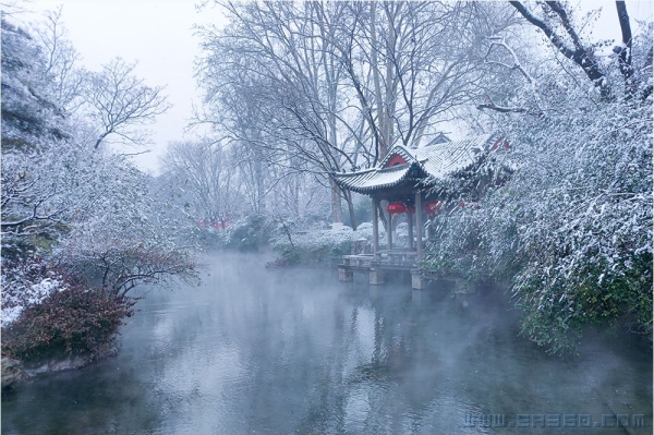 雪中的济南