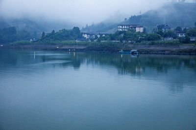 这里是