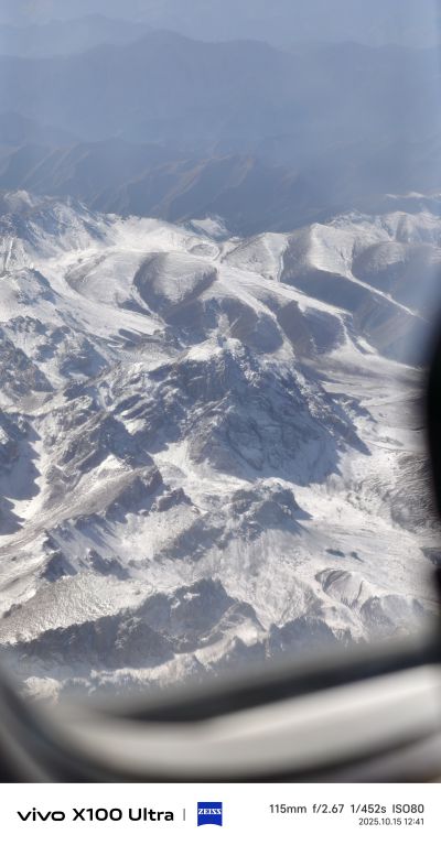 飞越雪山