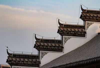 《云漫马头墙》