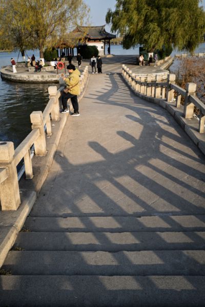 大明湖畔赏美景