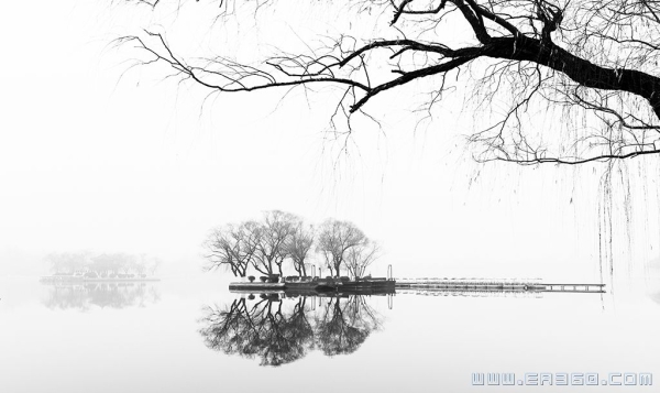 诗意明湖