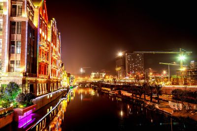 汉街夜景