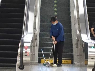 致敬——五一在岗劳动者！7