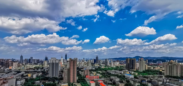 《泉城风光》