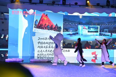 山东博物馆观展