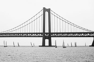 百舸竞流