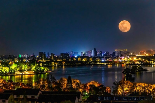 夜色美