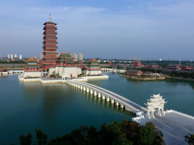 齐河华林园的仿古建筑1