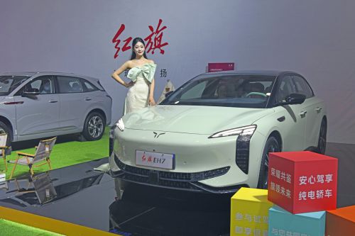 红旗车模