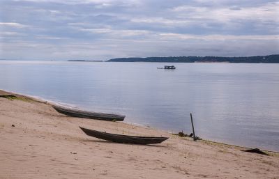 探访巴西亚马逊河流域现存唯一印第安人族群
