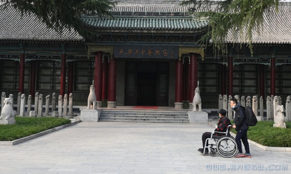 [原创]推着老妈去旅游