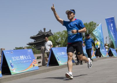 再创纪录