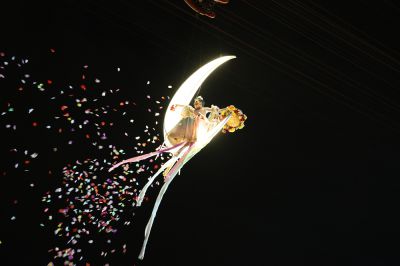 天女散花（3）