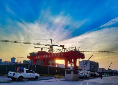 地铁6号线东仓站施工中