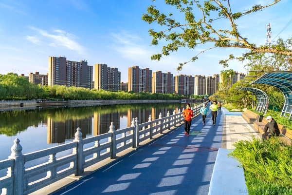 《美丽泉城》