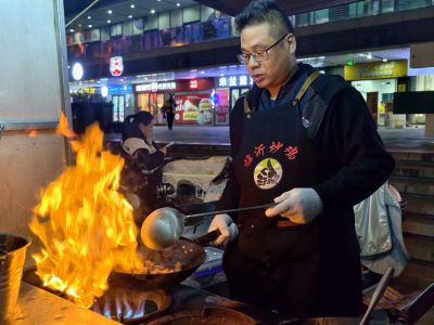 夜市烟火浓