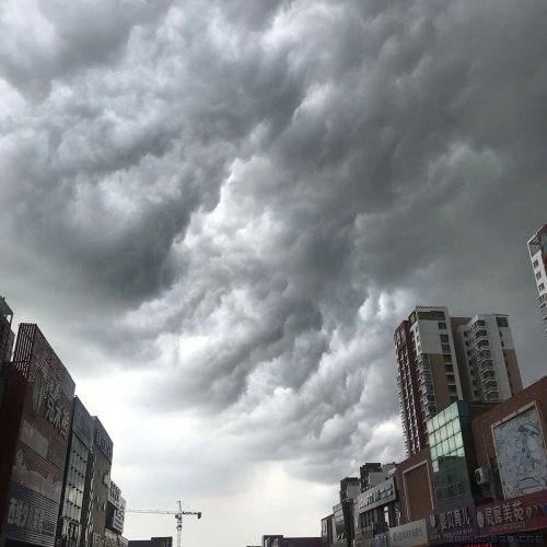 [原创]就算大雨让这座城市颠倒