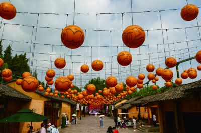 《特色小街》