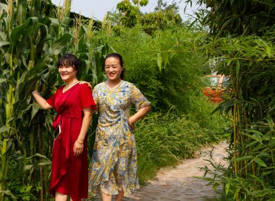 《竹畔姐妹欢》